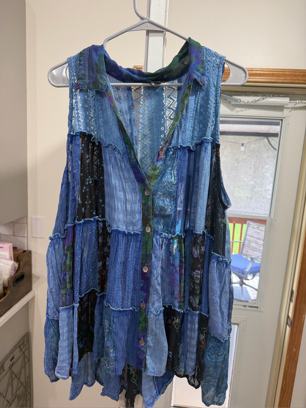 Blue Patchwork Sleeveless Blouse